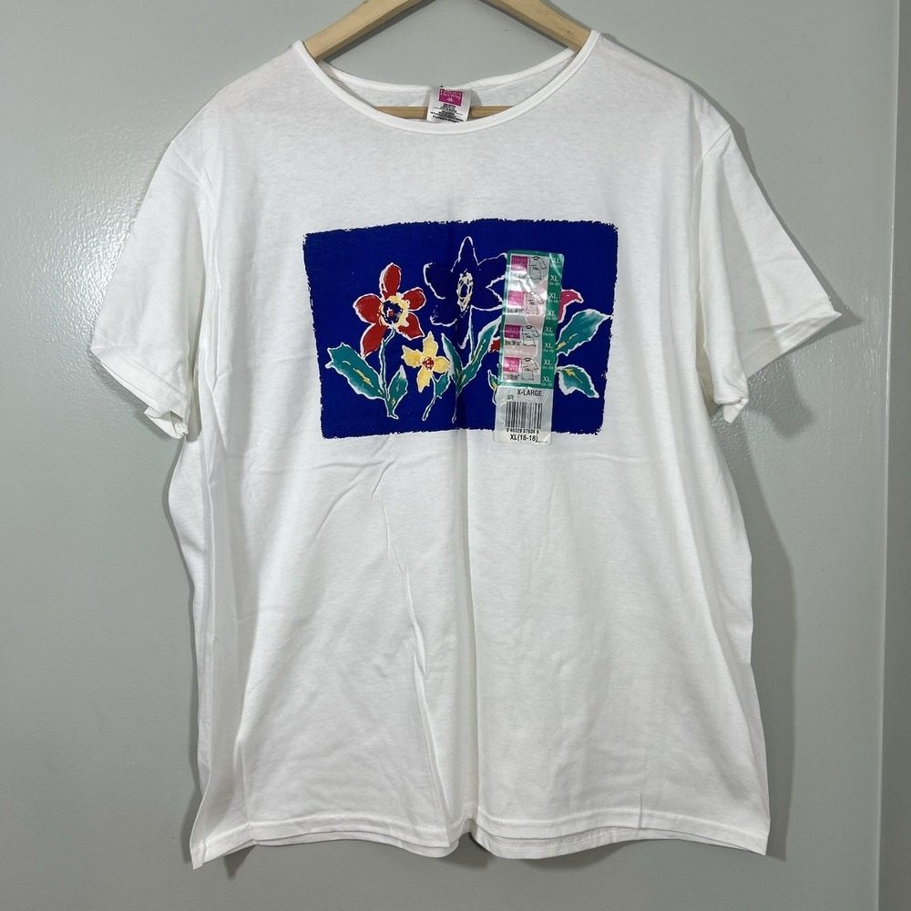 Vintage Hanes Shirt Her Way XL White Floral Graphic 90s Made In USA Cotton NWT